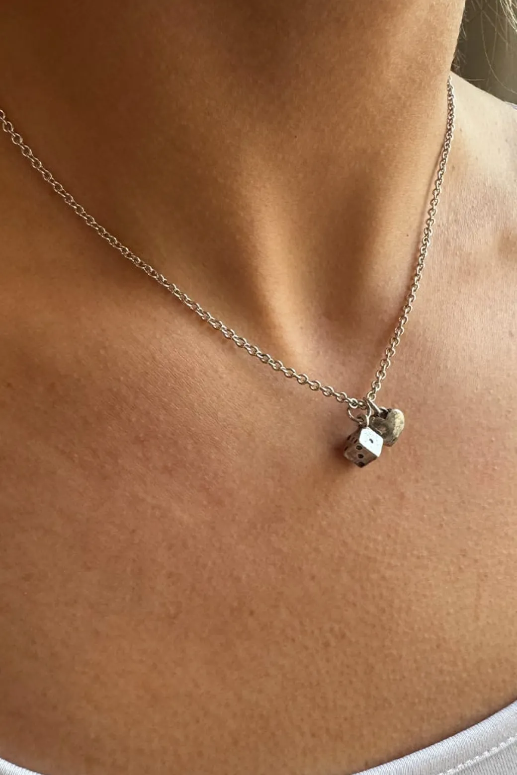 Collana cuore e dado