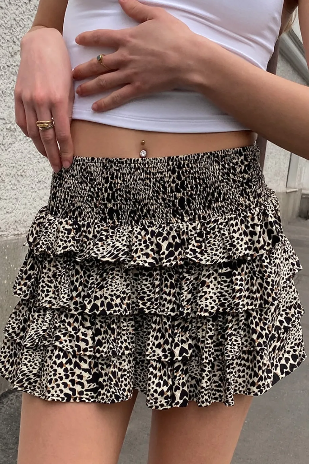 Gonna pantalone mini balze