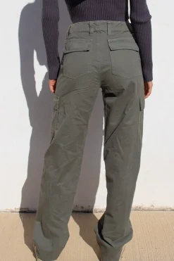 Pantaloni cargo