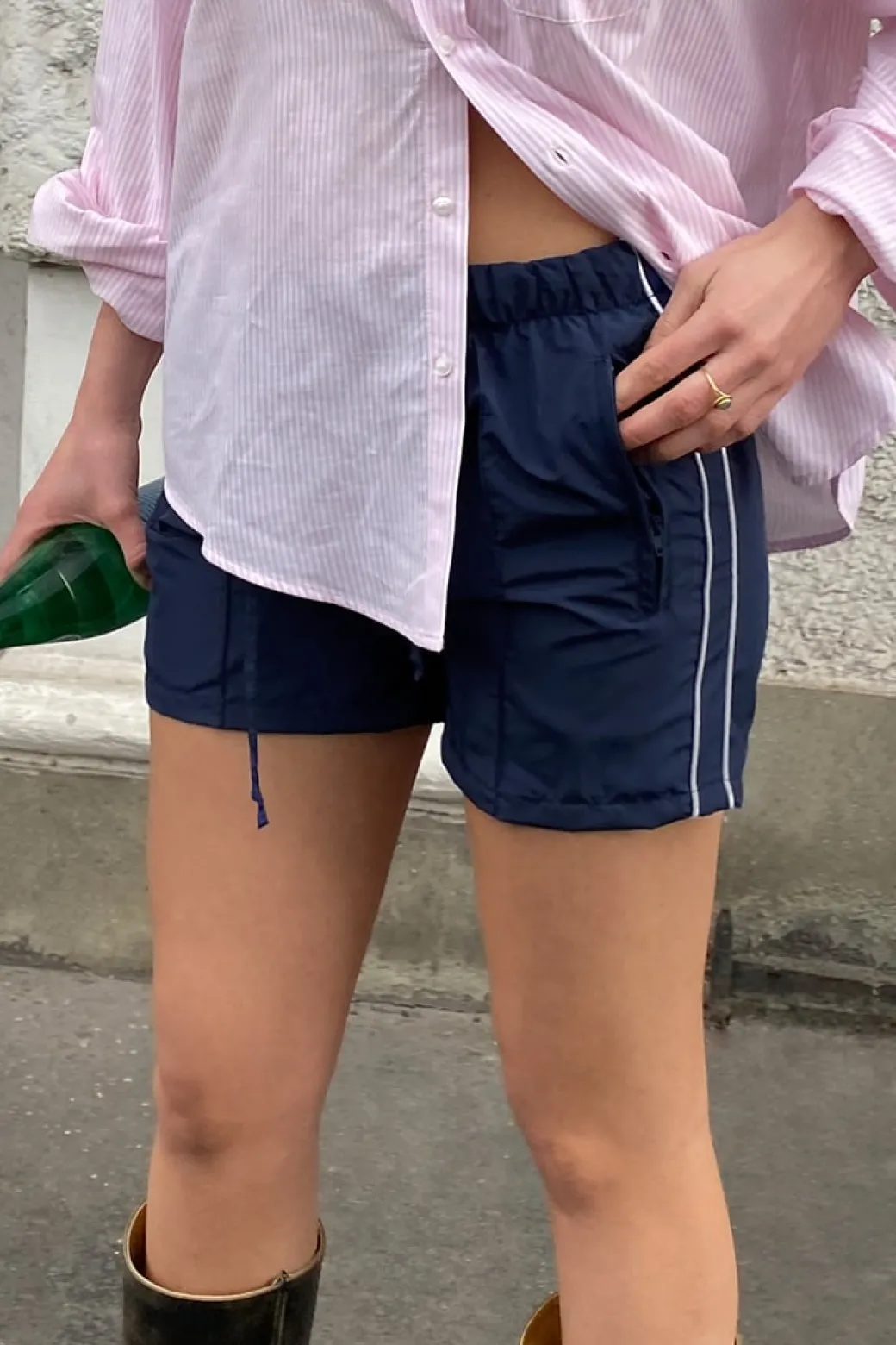 Shorts cucitura laterale