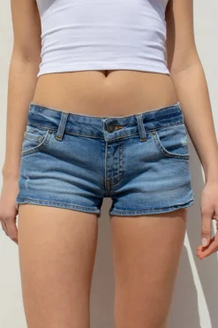 Shorts low waist con spacchetto