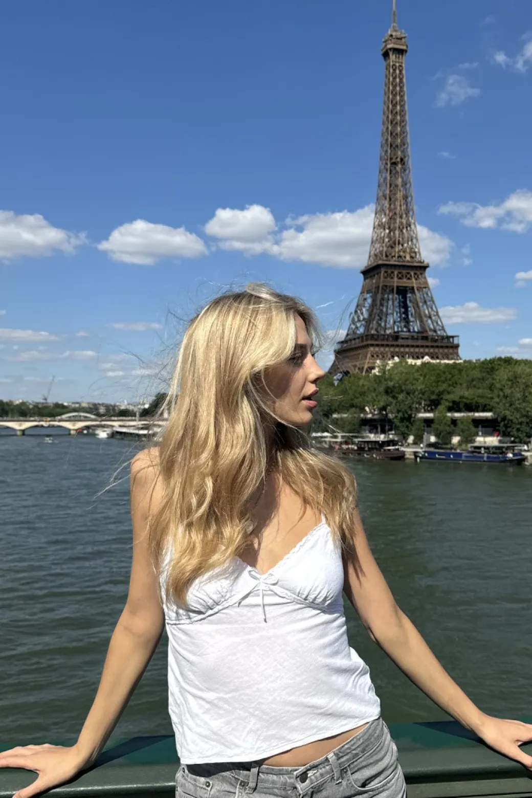 Tank Top con fiocchetto