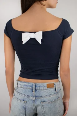 T-shirt arricciata con fiocco