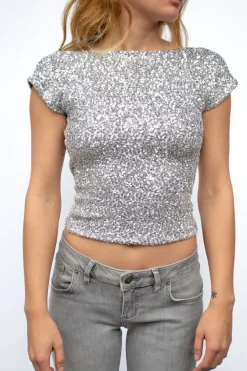 T-shirt schiena scoperta con paillettes