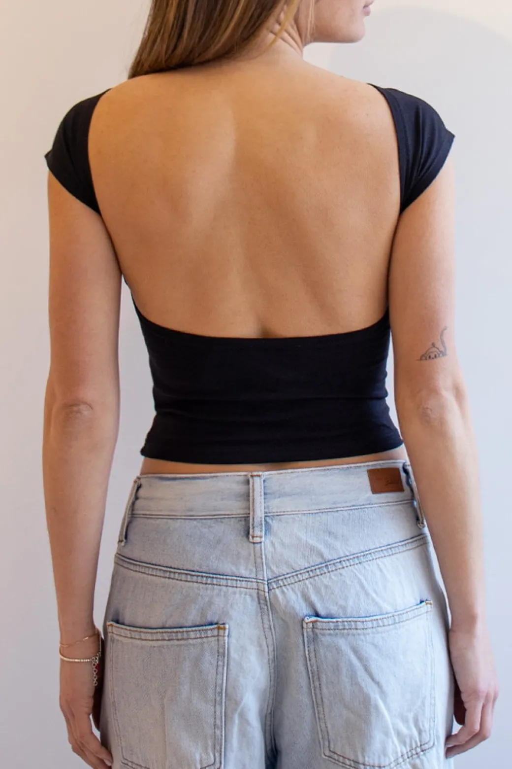 T-shirt scollo barchetta