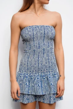 Vestito fili elastici